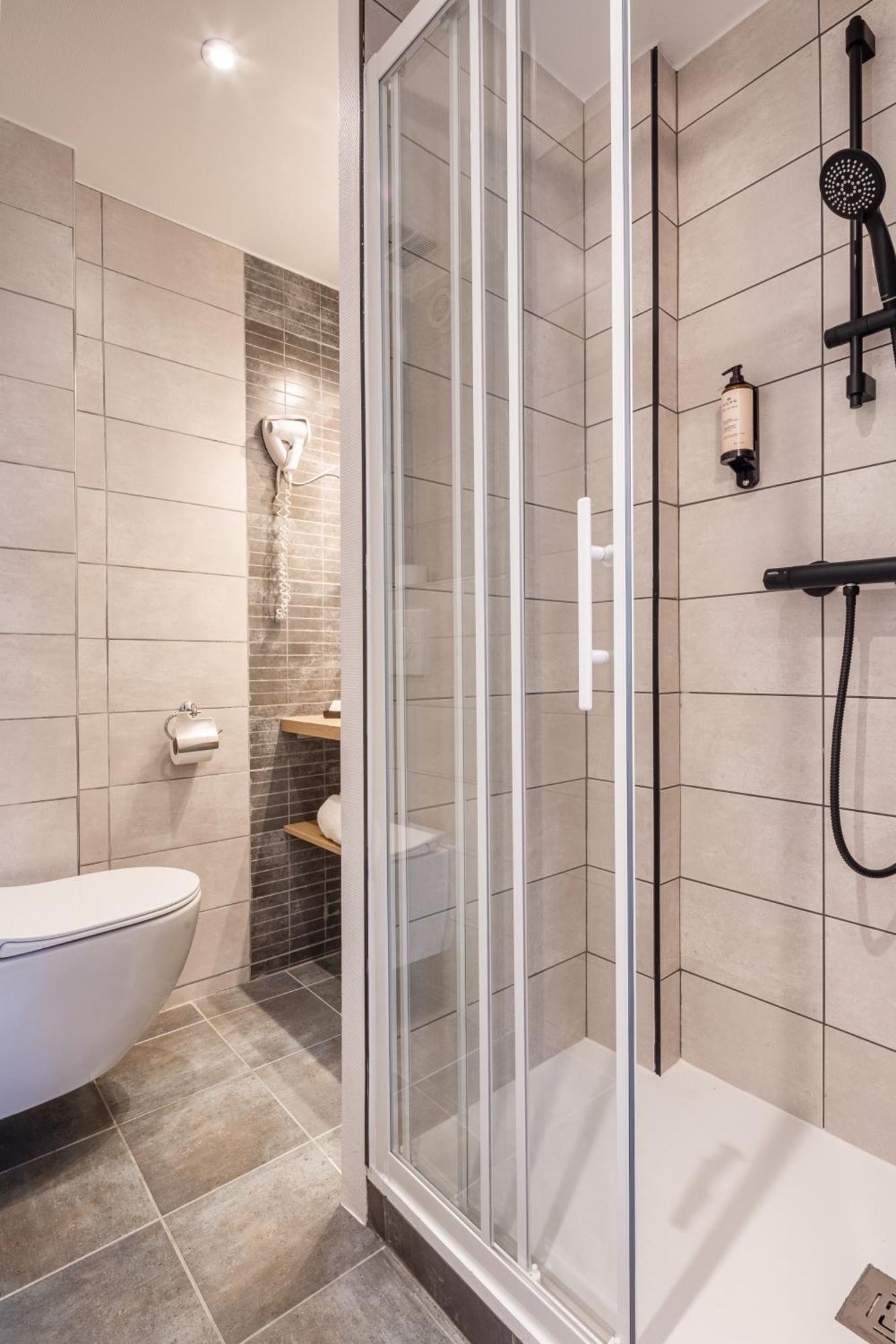 Hotel Bristol Union Intra Muros سان مالو المظهر الخارجي الصورة